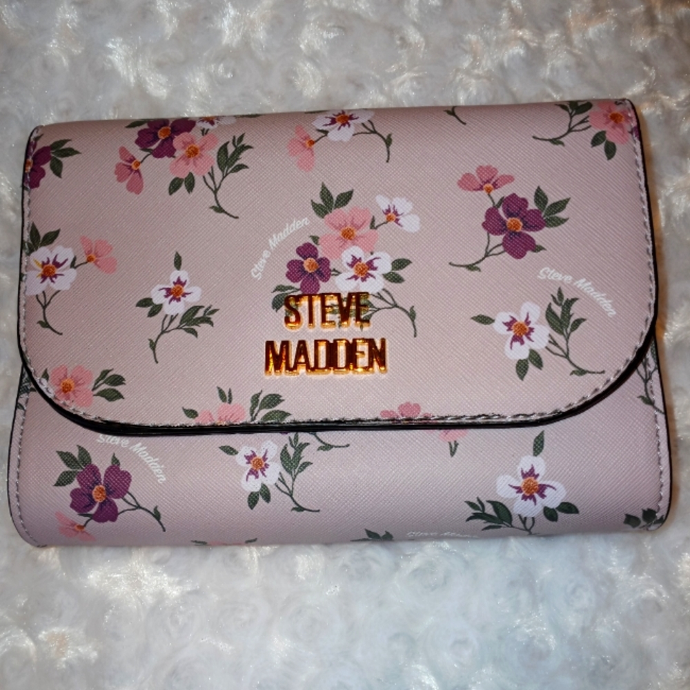 BNWT STEVE MADDEN CROSSBODY
